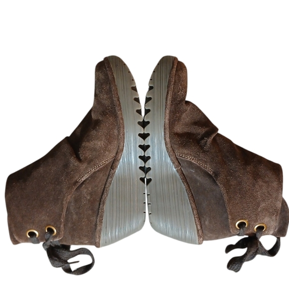 Fly London Yebi Brown Suede Slip on Booties Wedge Ankle Boots Size 8 - Picture 6 of 12